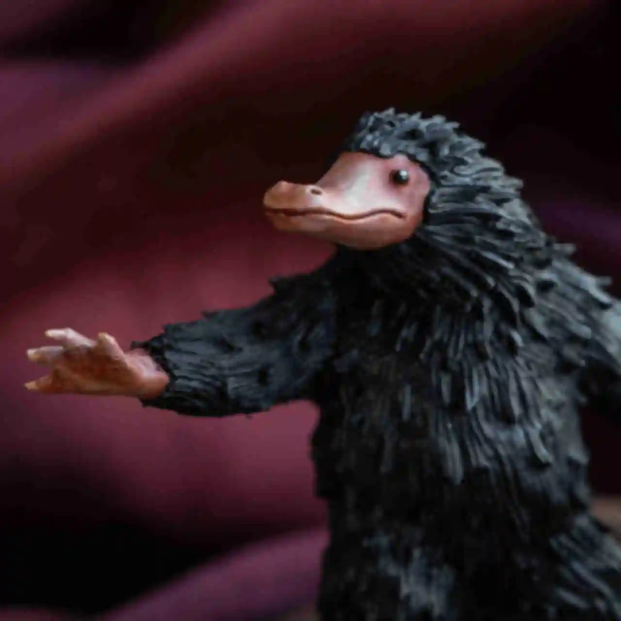 Фигурка Нюхлер ⚡️ Статуэтка Niffler по Гарри Поттеру и Фантастическим тварям ⚡️ Сувениры Harry Potter и Fantastic Beasts ПРЕДЗАКАЗ. Фото №1