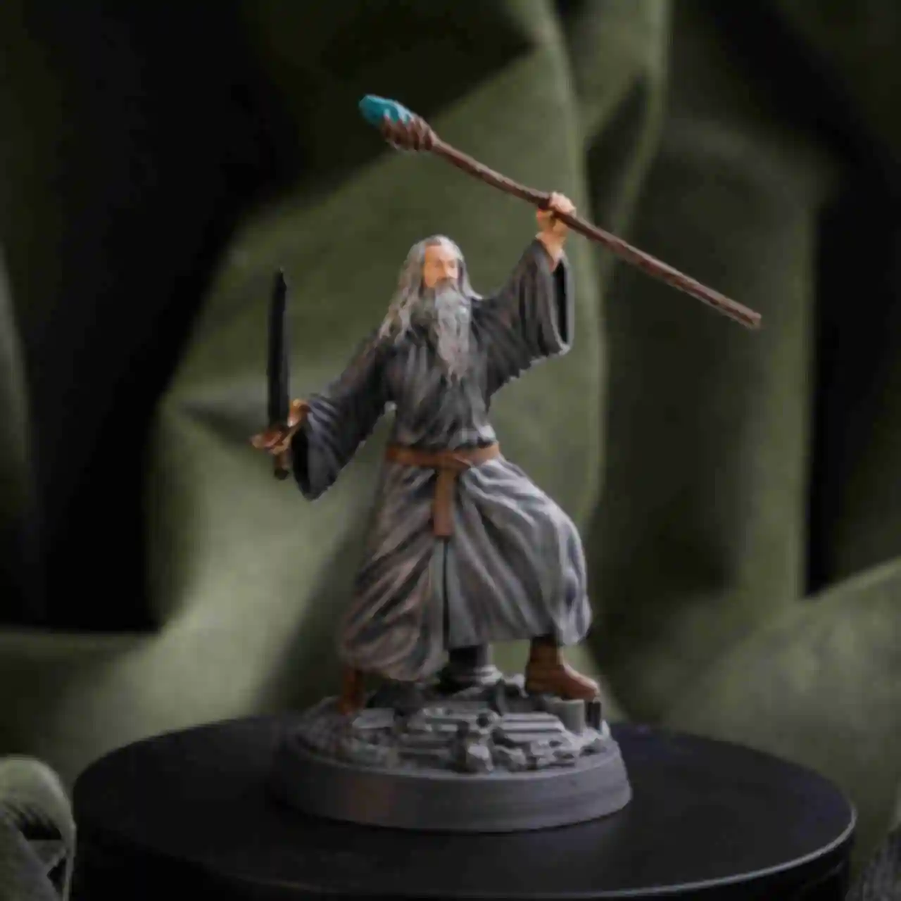 Фігурка Ґендальф ⦁ Статуетка Gandalf за фільмом Володар Перснів ⦁ Сувеніри та подарунки фанату The Lord of the Rings