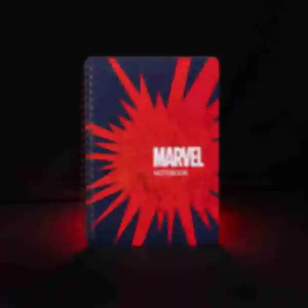 Блокнот в стилі Марвел • Подарунок фанату Marvel • Тематичні сувеніри з супергероями