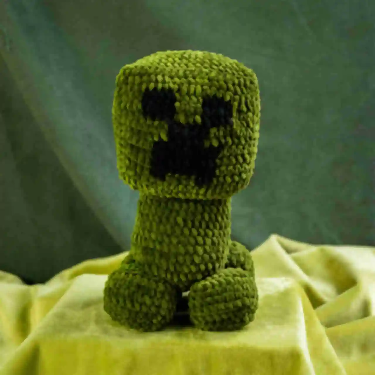 В'язана іграшка Кріпер по грі Minecraft ⦁ Creeper • Подарунок Майнкрафт для геймера