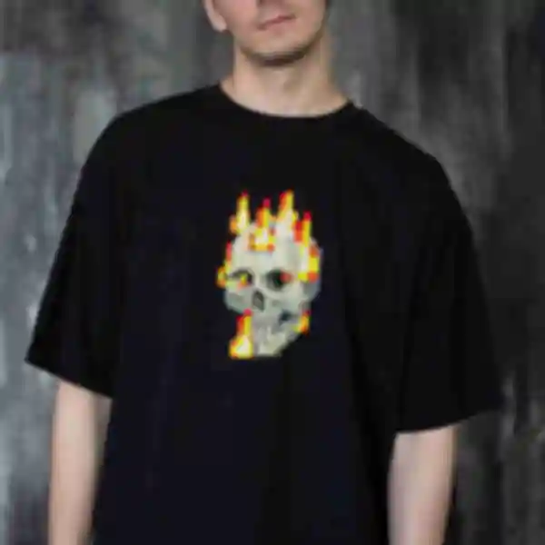 Футболка OVERSIZE №12 • Burning Skull • Одяг для фанатів гри Майнкрафт • Мерч Minecraft для геймерів